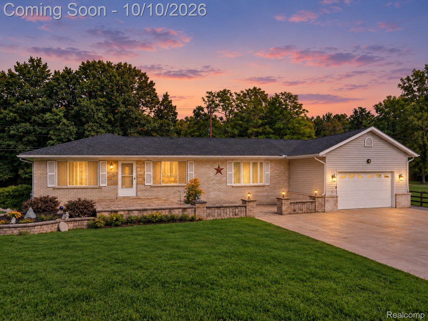 6252 Greer Road