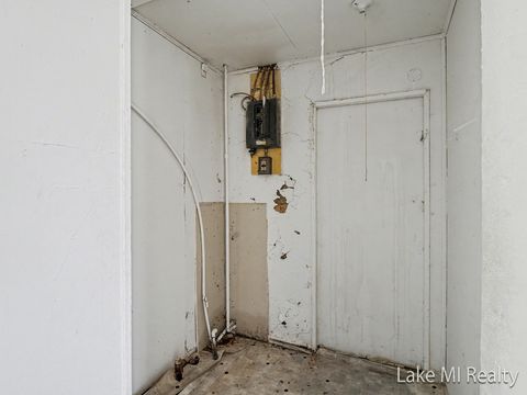 Tiny photo for 38 W Coolidge Avenue W, Bedford Charter Township, MI 49037 (MLS # 65026005997)