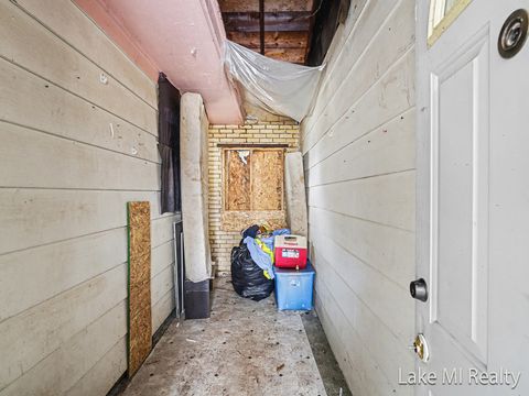 Tiny photo for 38 W Coolidge Avenue W, Bedford Charter Township, MI 49037 (MLS # 65026005997)