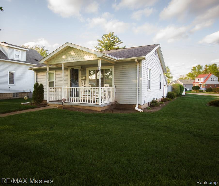 26110 Ypsilanti Street