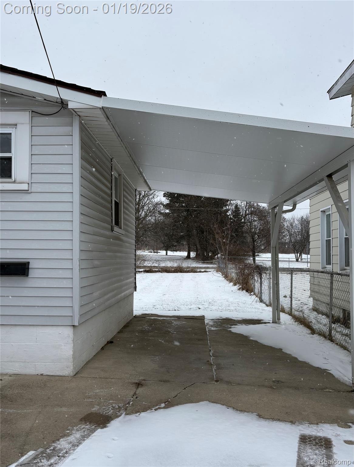 619 E Dartmouth Street