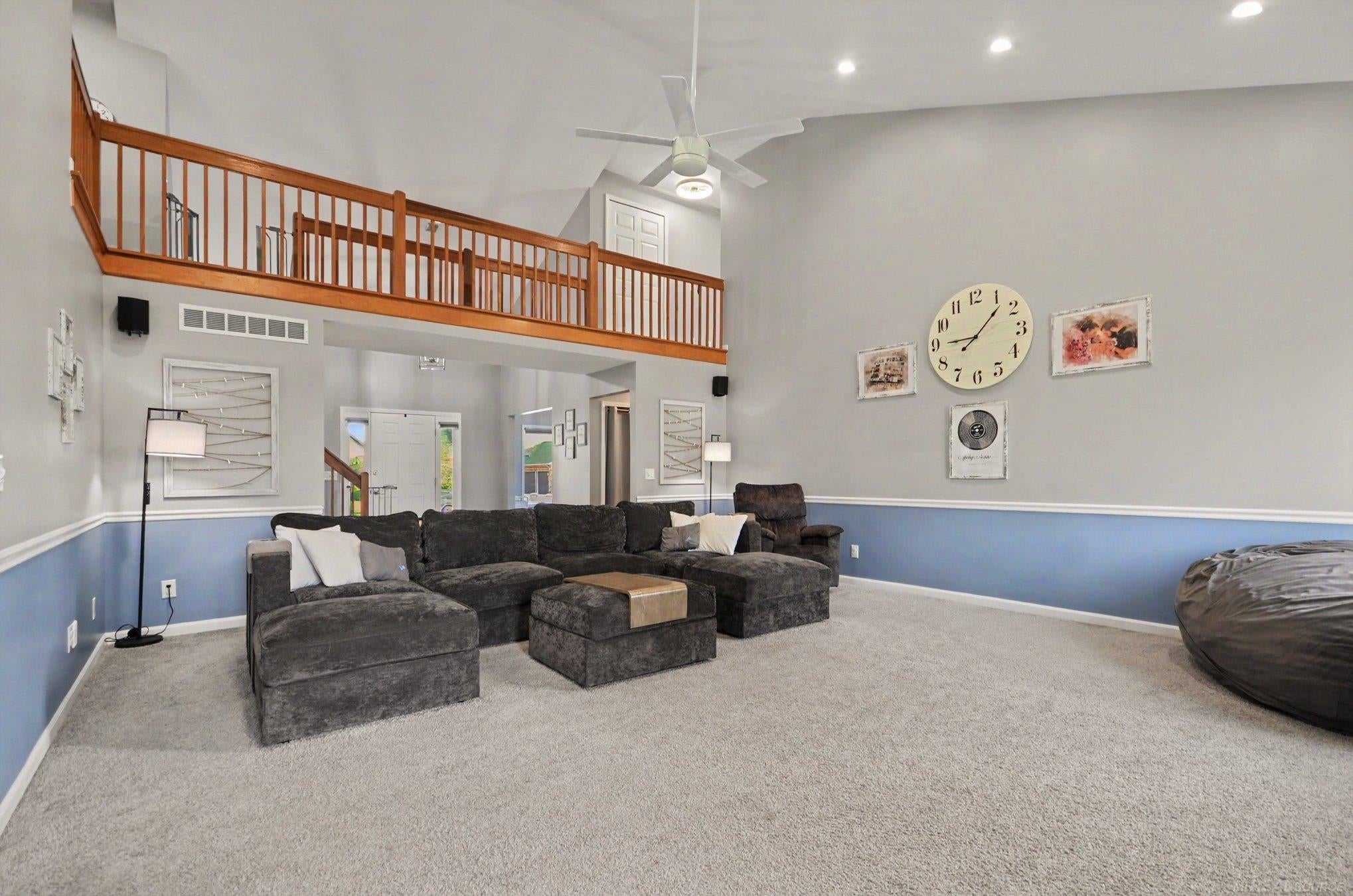 21194 Fairfield Dr Drive