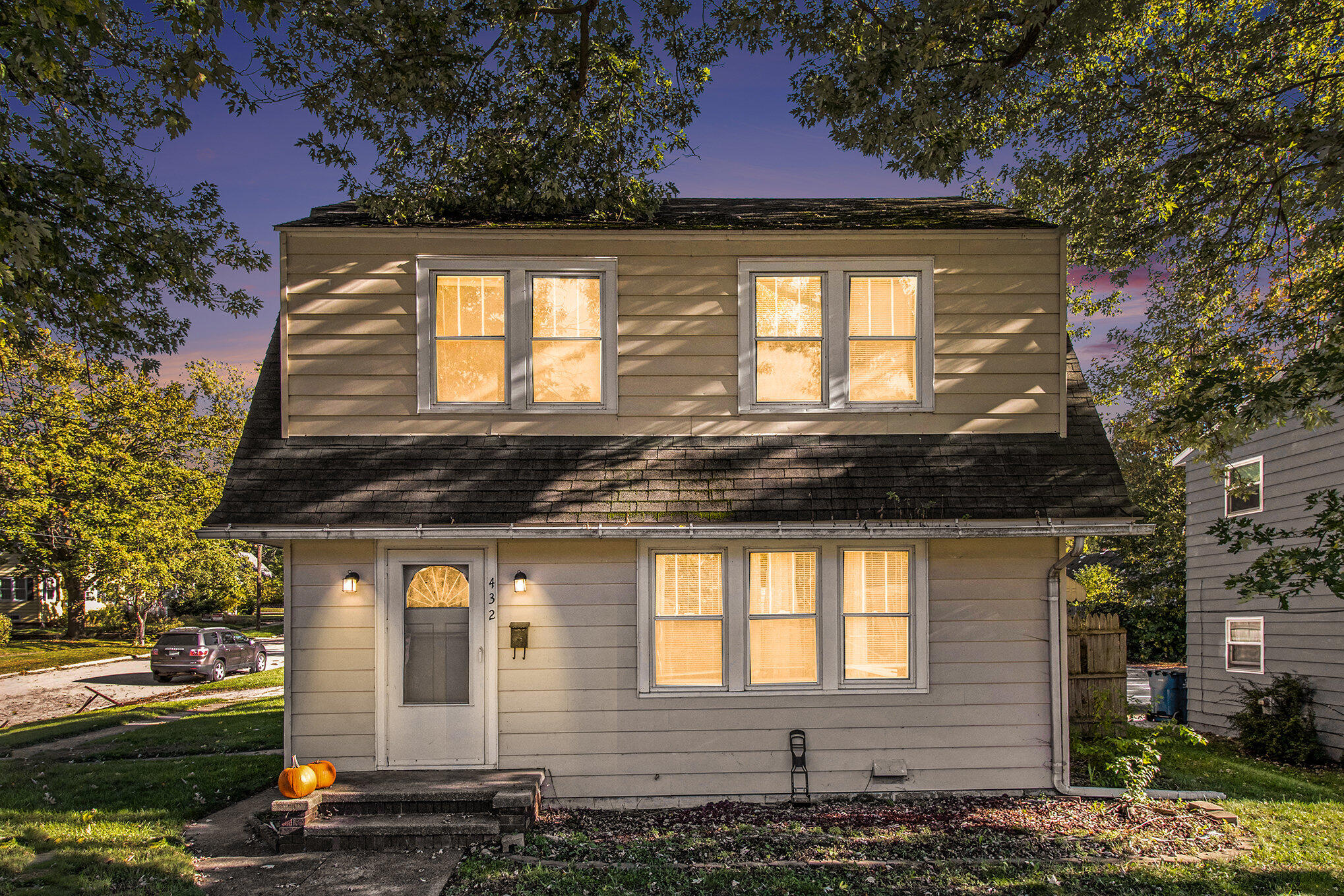 432 N Riverview Drive