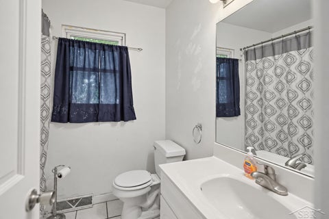Tiny photo for 1960 Calvin Avenue, Muskegon City, MI 49442 (MLS # 61050225472)