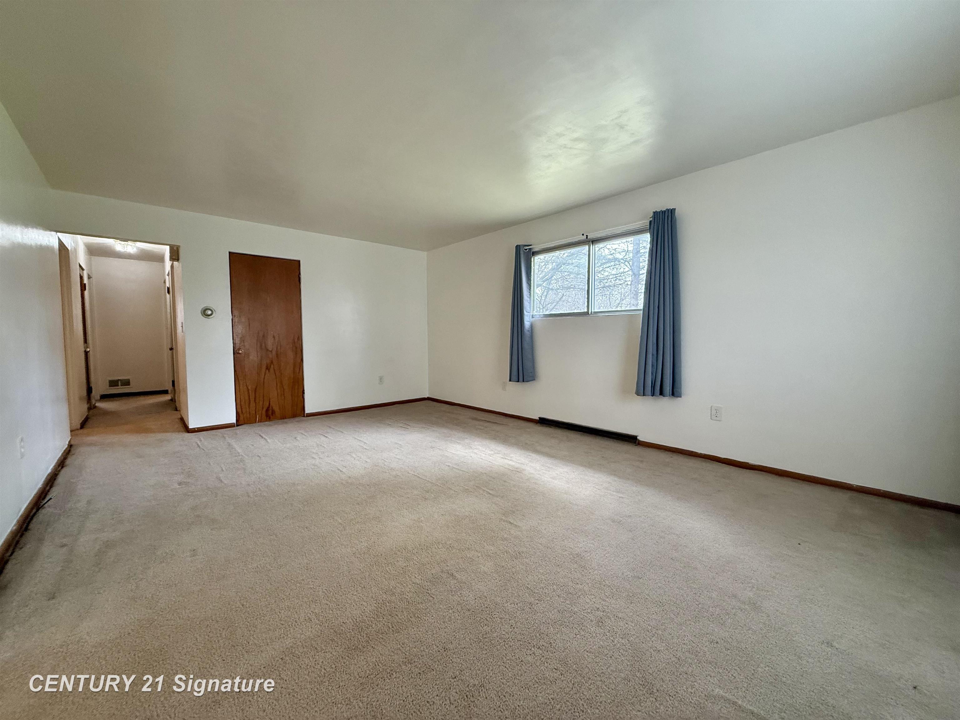 2317 - 2319 Congress Avenue