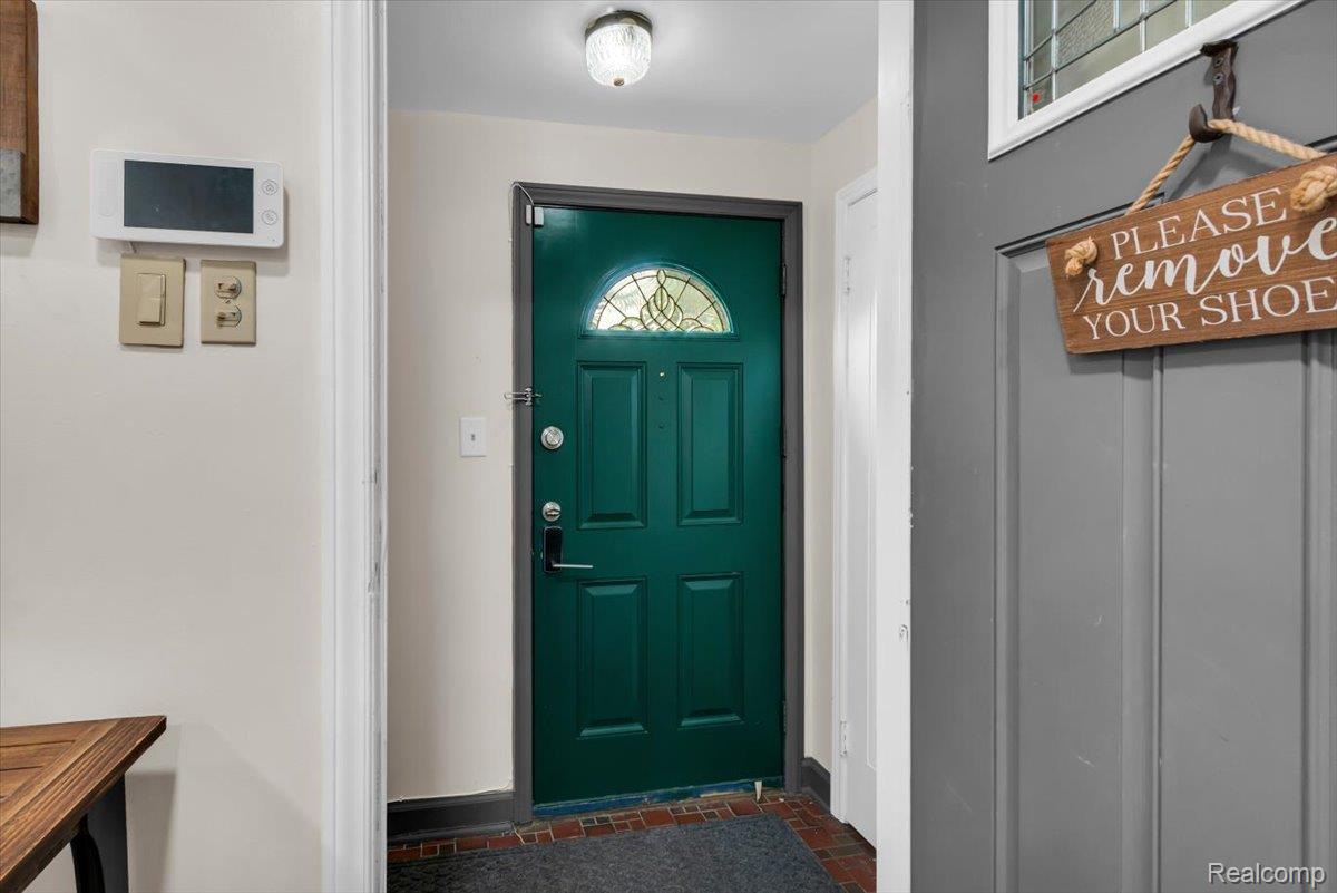 476 Touraine Road
