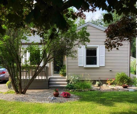 545 W MAIN Street Manchester Village MI 48158