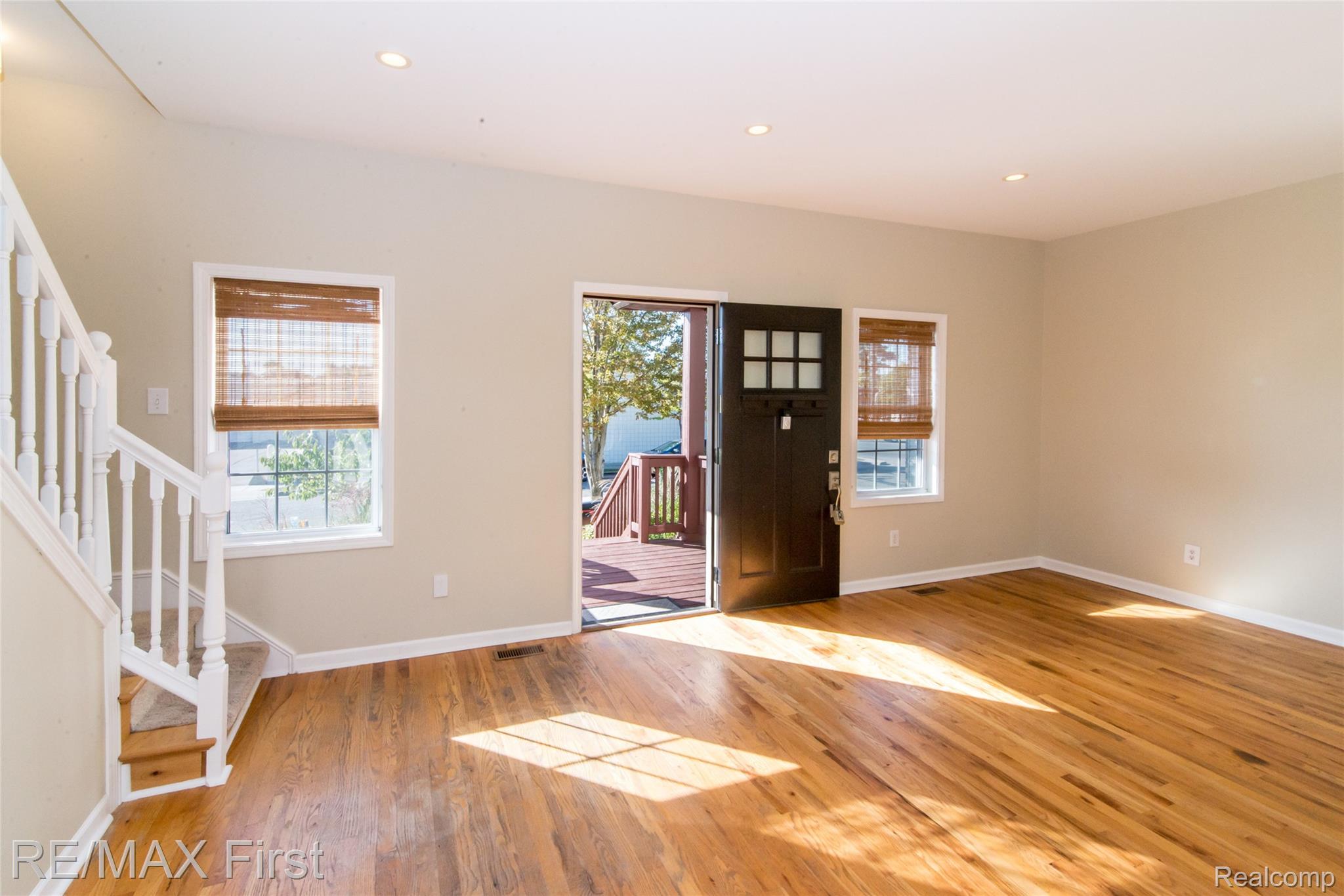 1320 Hartrick Avenue