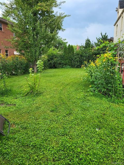 7603 KENTUCKY Street Dearborn City MI 48126