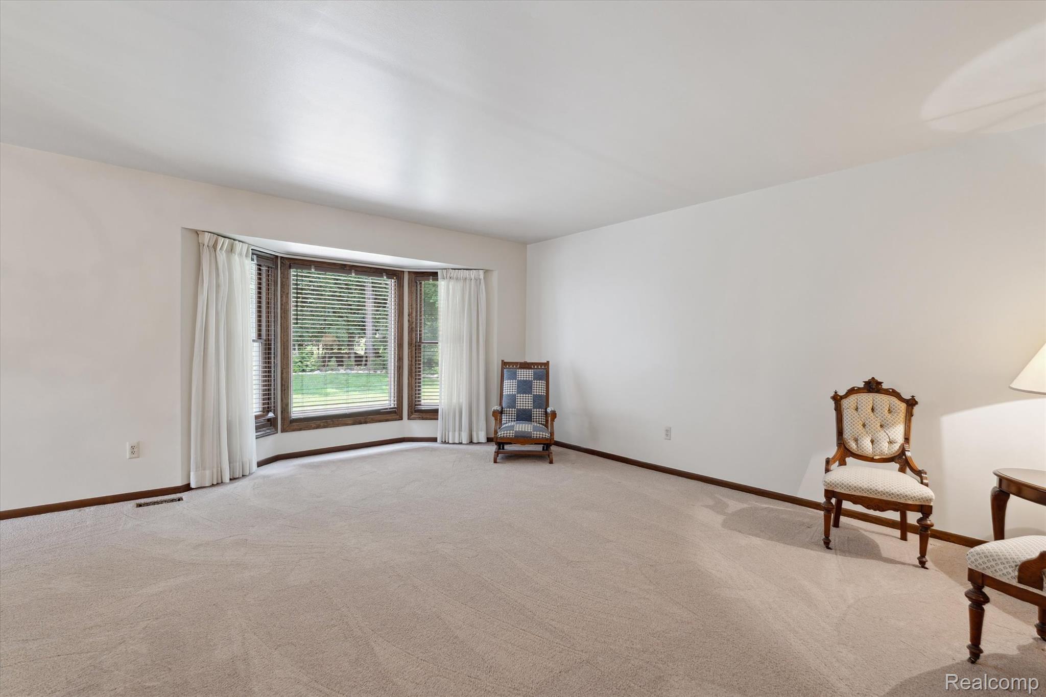 Rochester Hills City, Michigan 48309, United States, 3 Bedrooms Bedrooms, ,3 BathroomsBathrooms,Residential,Active,169719