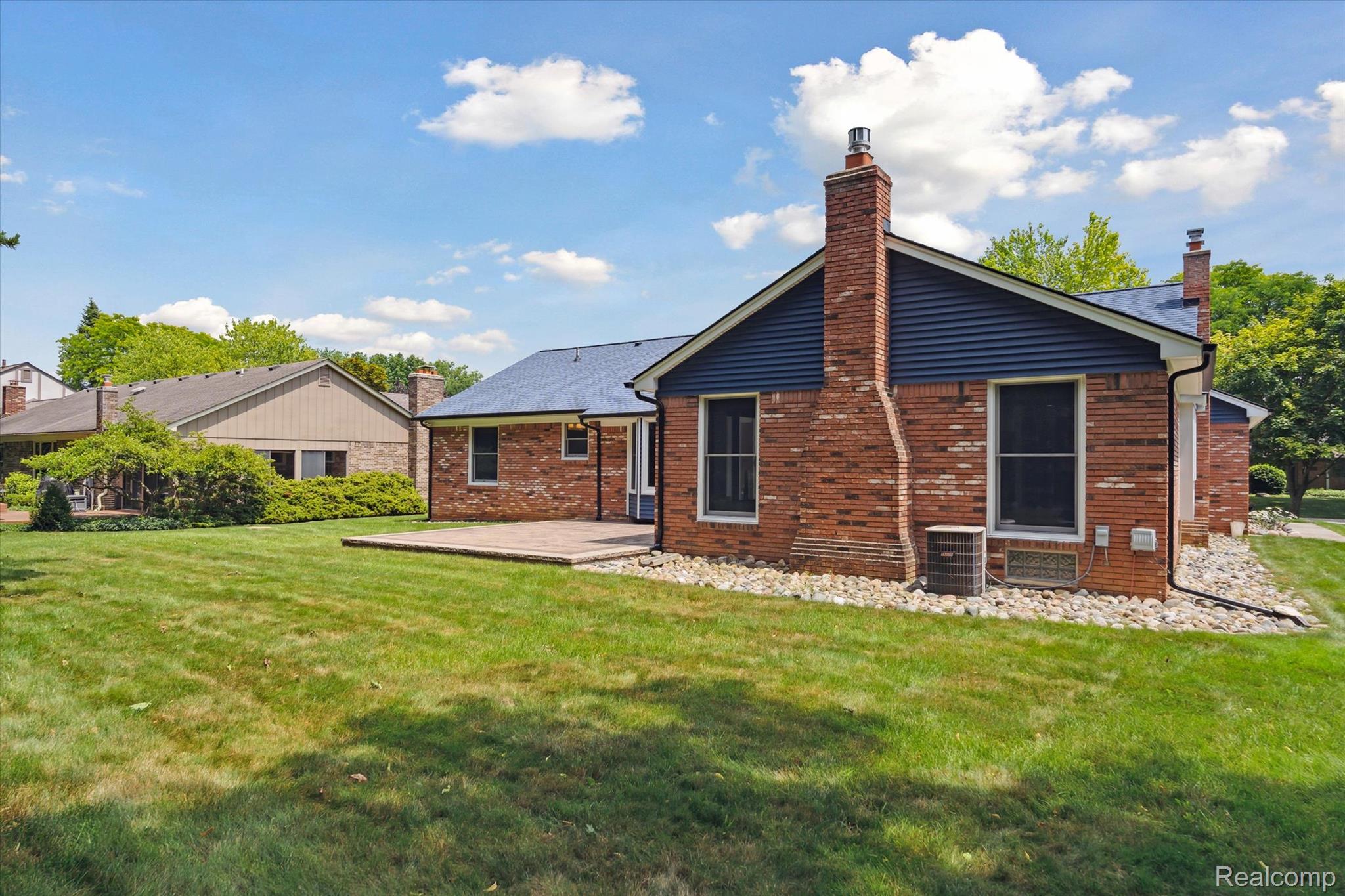 Rochester Hills City, Michigan 48309, United States, 3 Bedrooms Bedrooms, ,3 BathroomsBathrooms,Residential,Active,169719