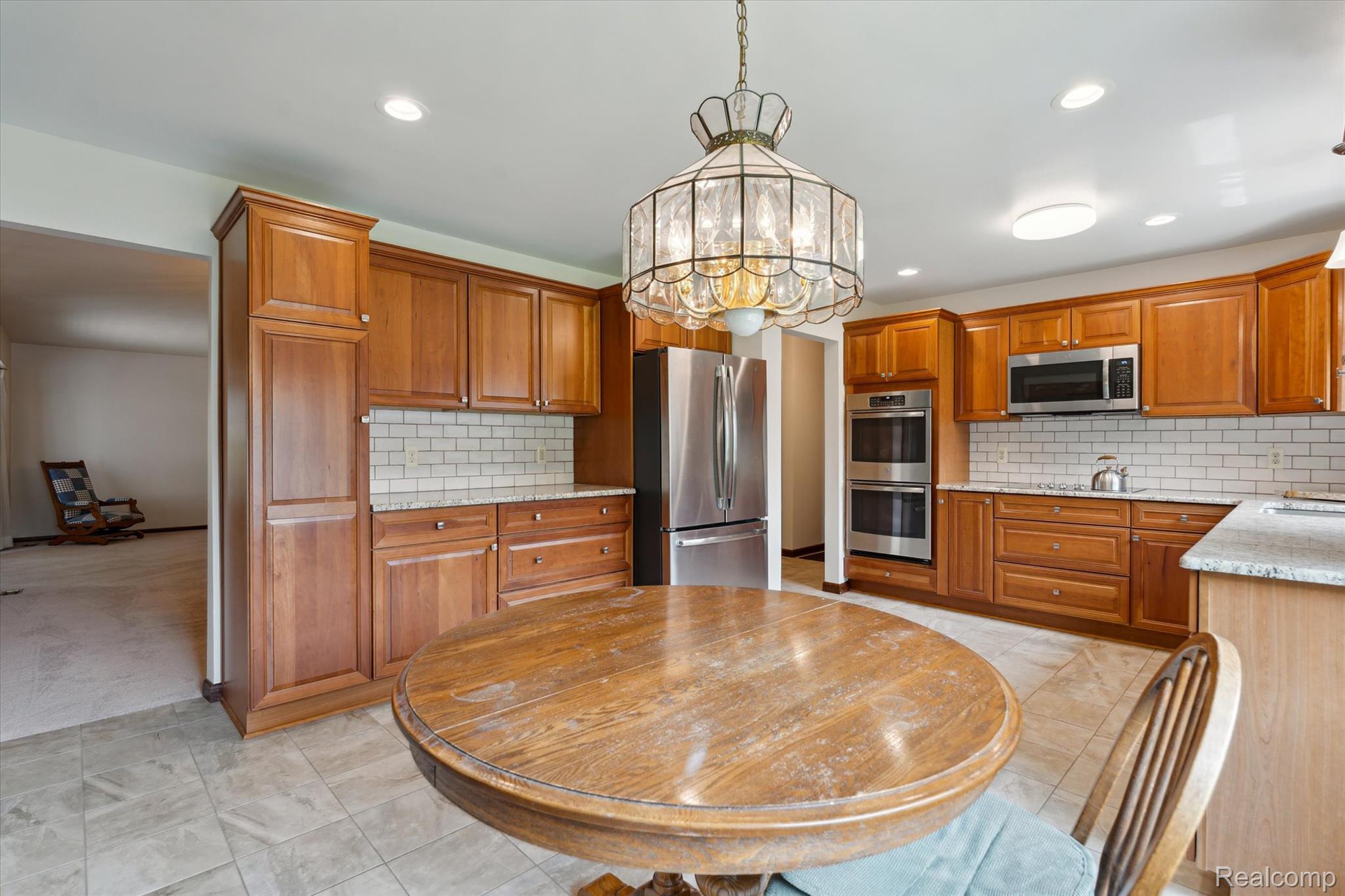 Rochester Hills City, Michigan 48309, United States, 3 Bedrooms Bedrooms, ,3 BathroomsBathrooms,Residential,Active,169719