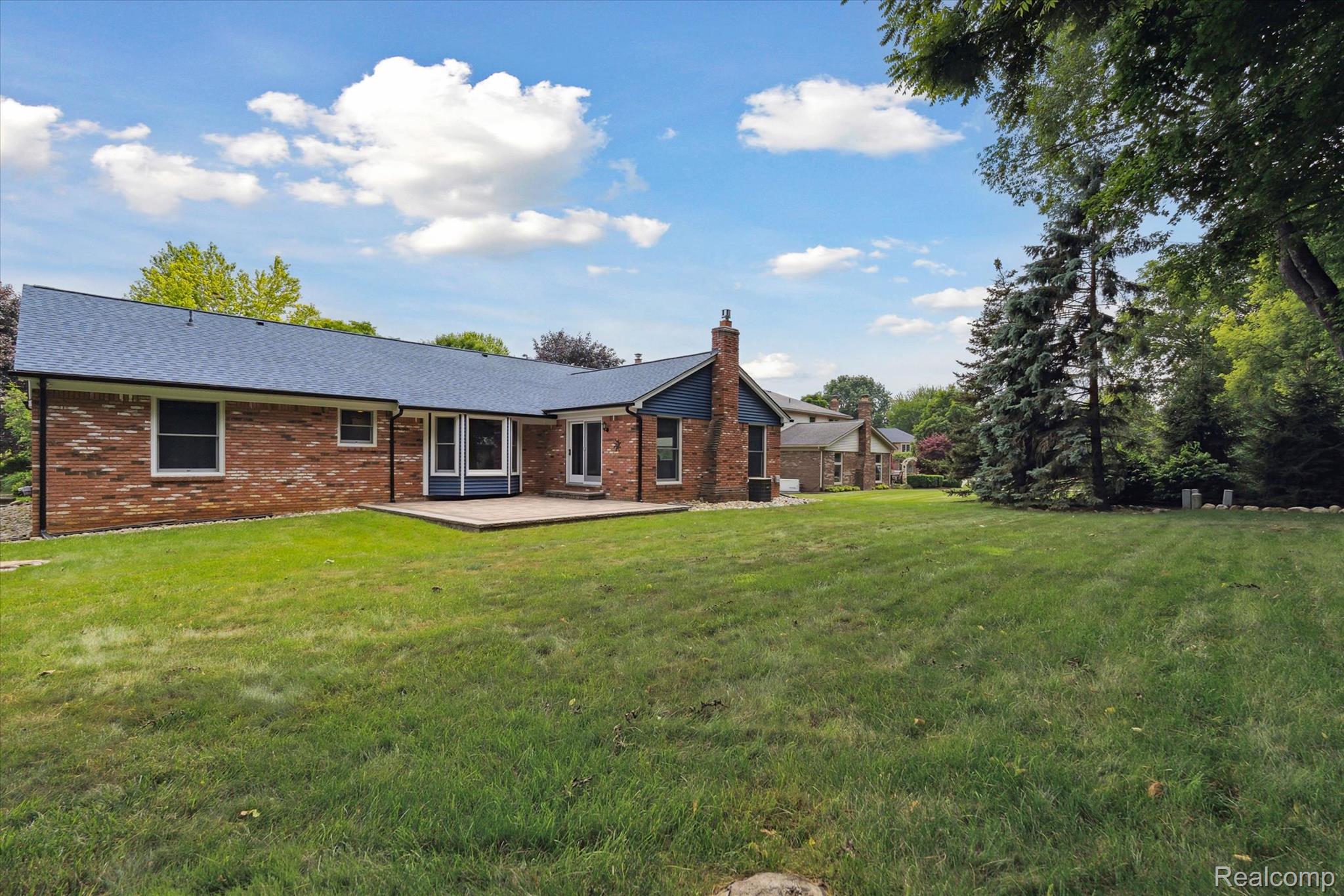 Rochester Hills City, Michigan 48309, United States, 3 Bedrooms Bedrooms, ,3 BathroomsBathrooms,Residential,Active,169719