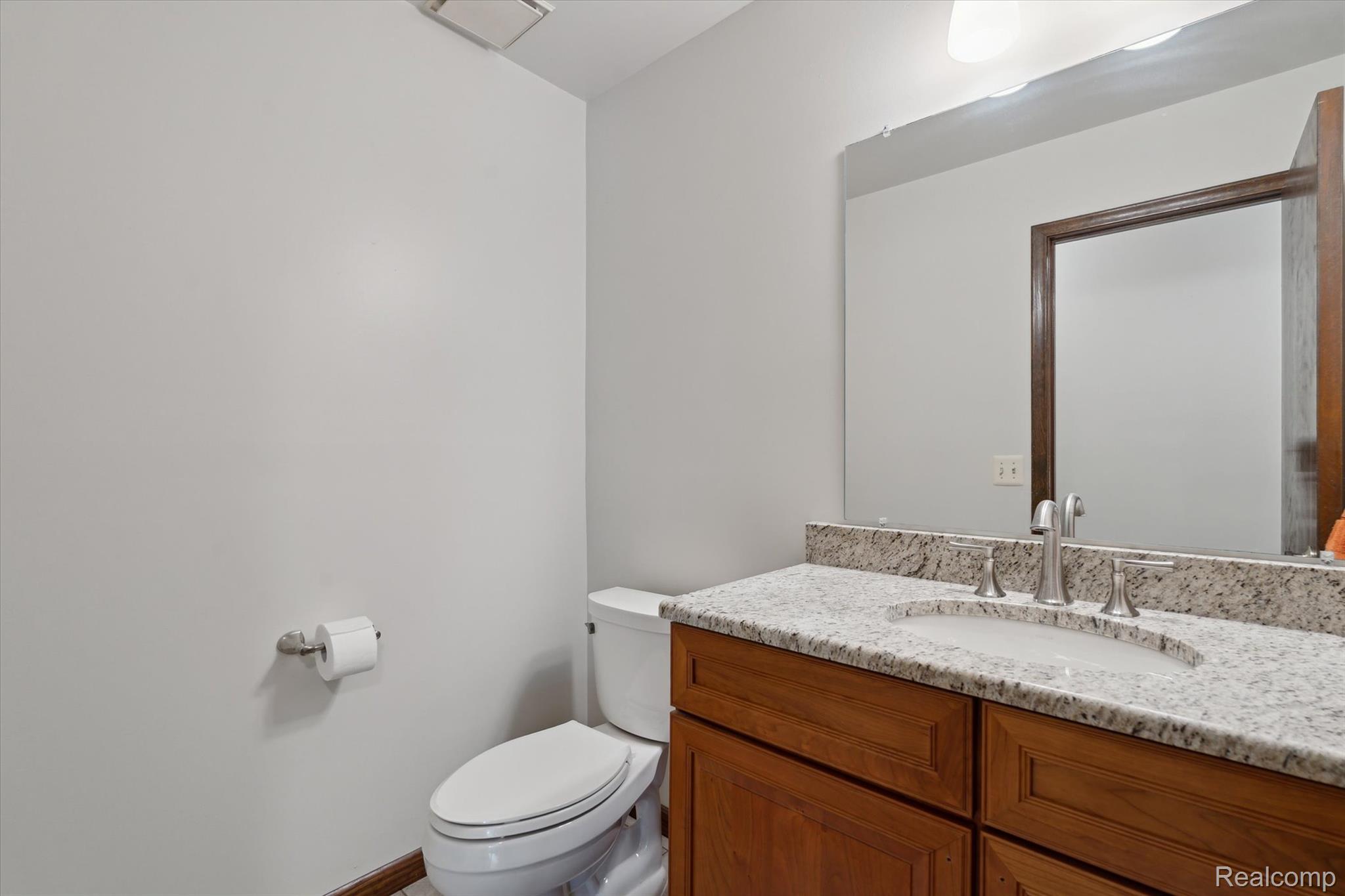 Rochester Hills City, Michigan 48309, United States, 3 Bedrooms Bedrooms, ,3 BathroomsBathrooms,Residential,Active,169719