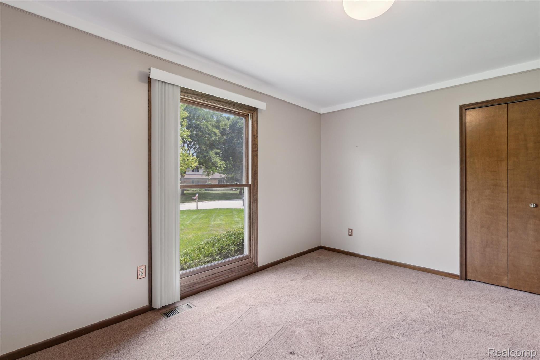 Rochester Hills City, Michigan 48309, United States, 3 Bedrooms Bedrooms, ,3 BathroomsBathrooms,Residential,Active,169719