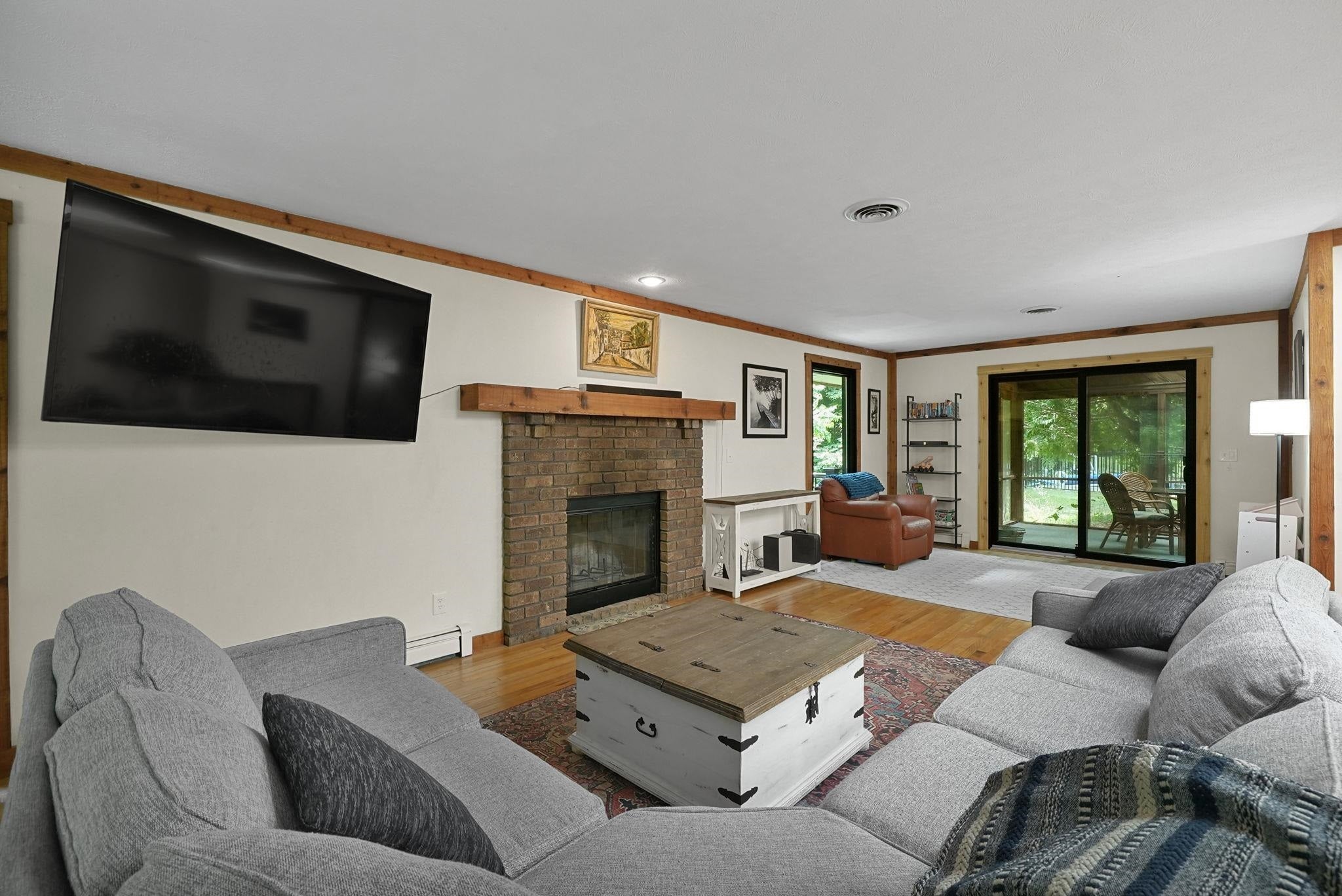 5354 Cedar Valley Road