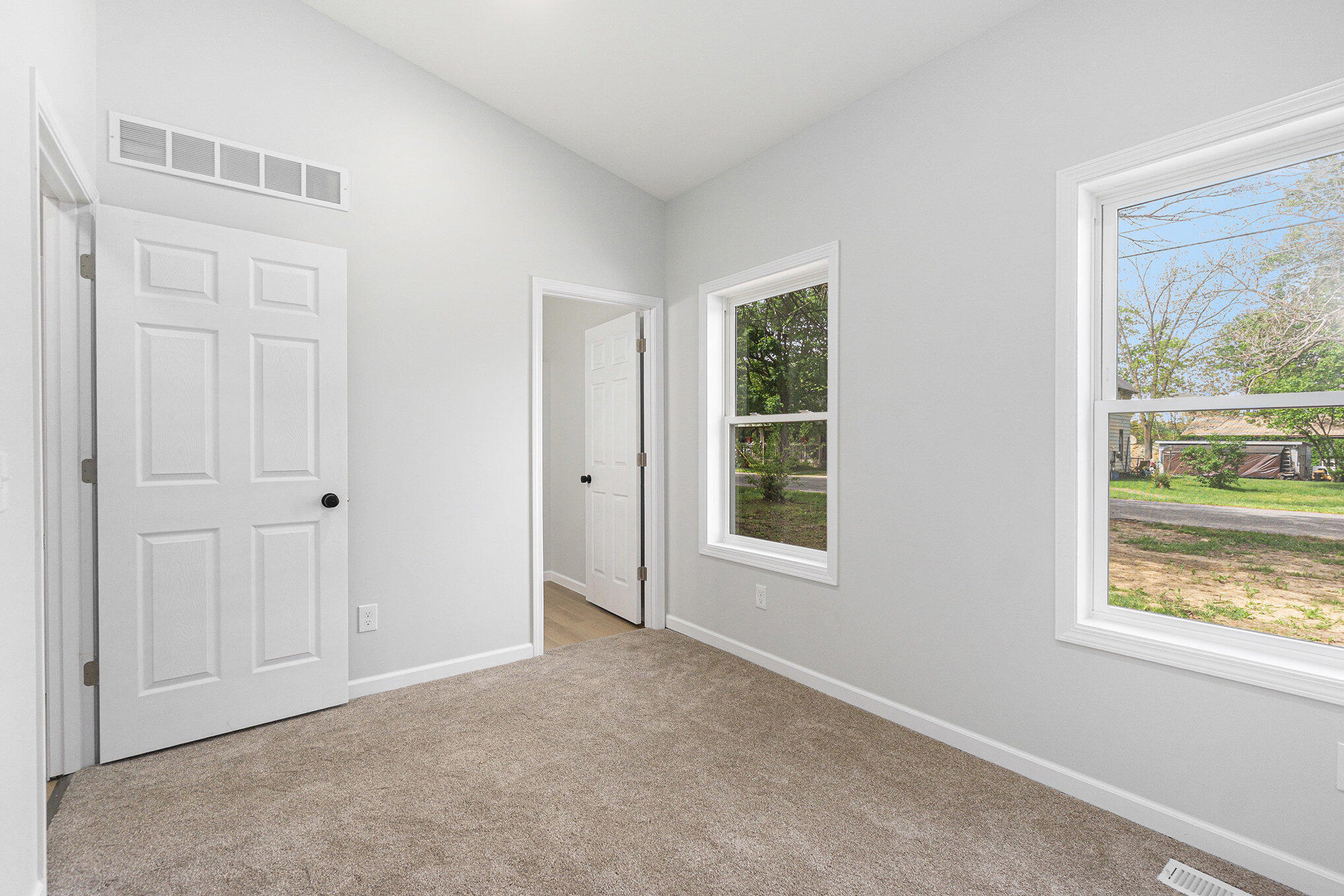 Gobles City Van Buren, Michigan 49055, United States, 3 Bedrooms Bedrooms, ,2 BathroomsBathrooms,Residential,Active,132180