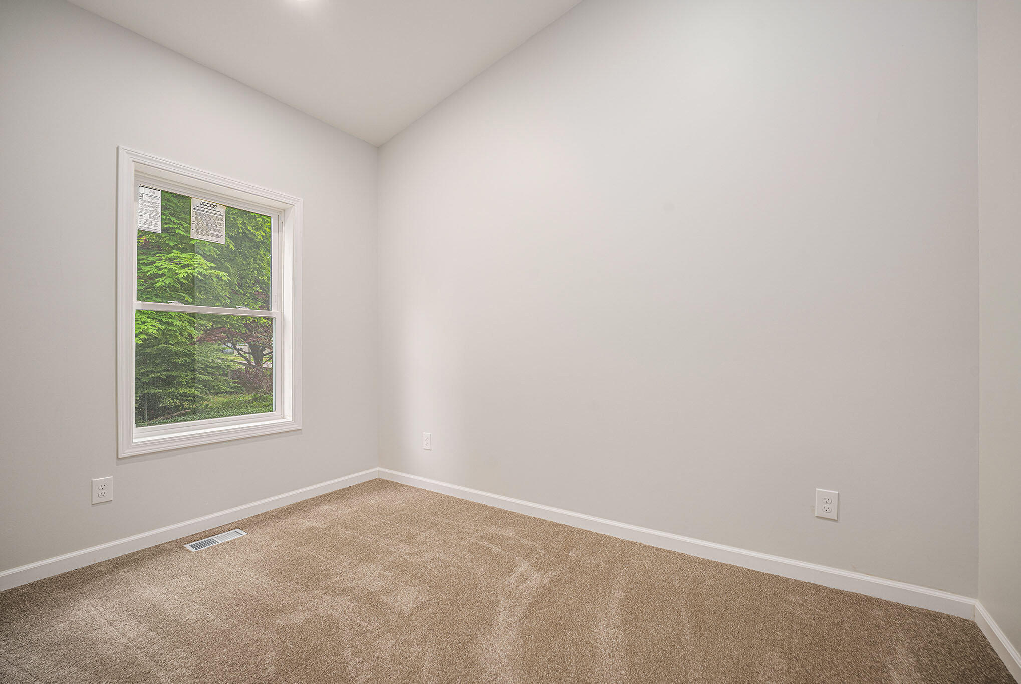 Gobles City Van Buren, Michigan 49055, United States, 3 Bedrooms Bedrooms, ,2 BathroomsBathrooms,Residential,Active,132180