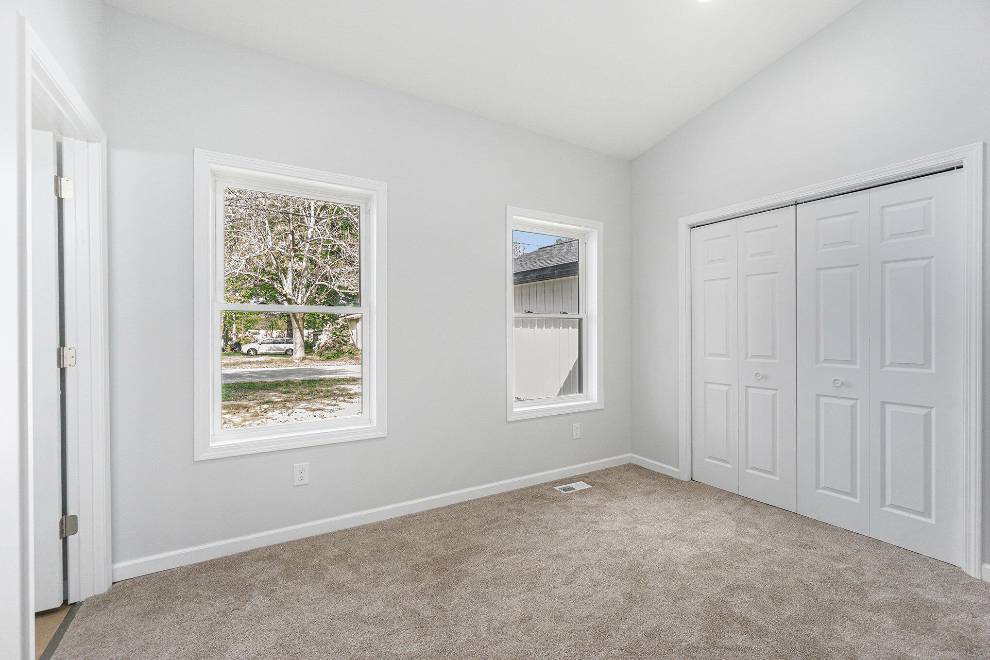 Gobles City Van Buren, Michigan 49055, United States, 3 Bedrooms Bedrooms, ,2 BathroomsBathrooms,Residential,Active,132180