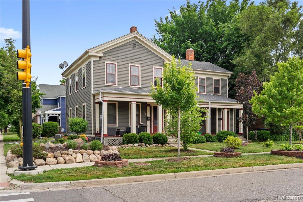 316 Washtenaw Avenue