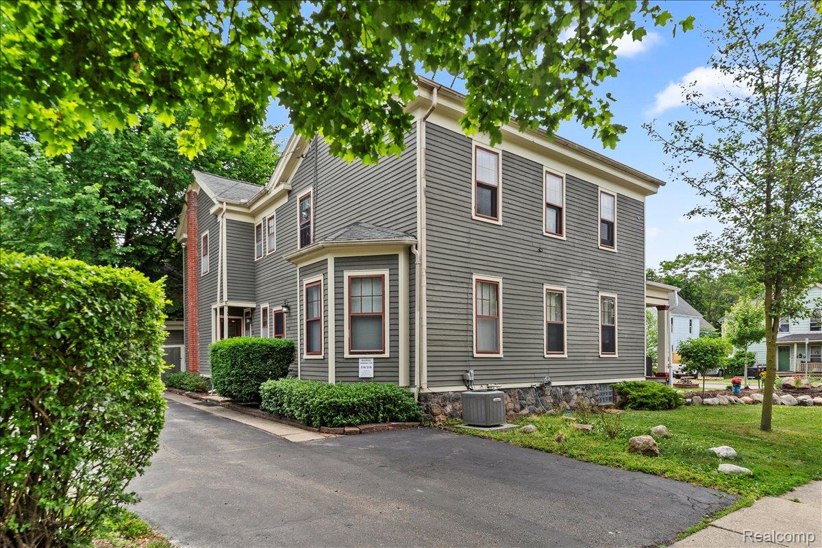 316 Washtenaw Avenue