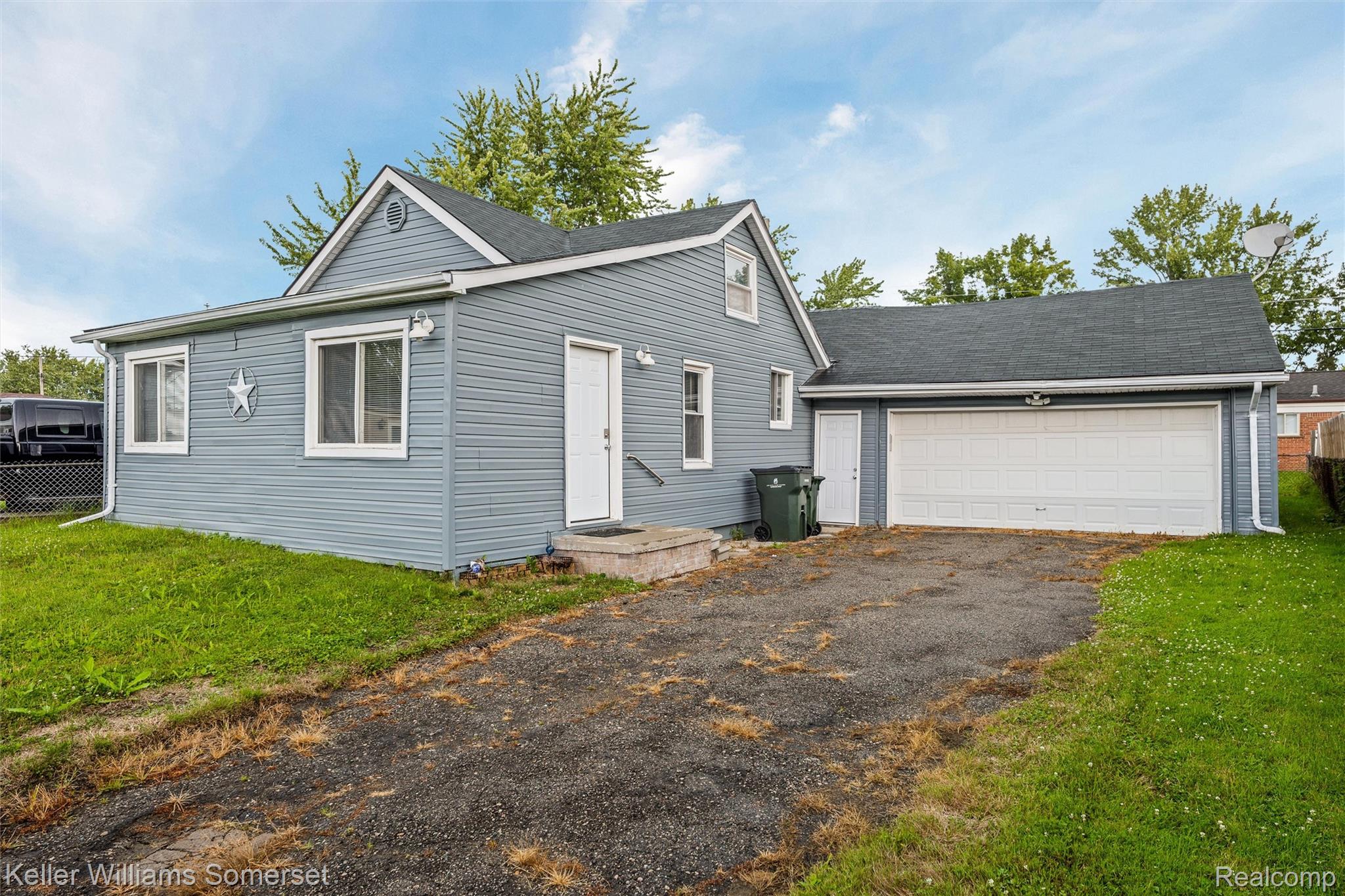 22937 Detour Street