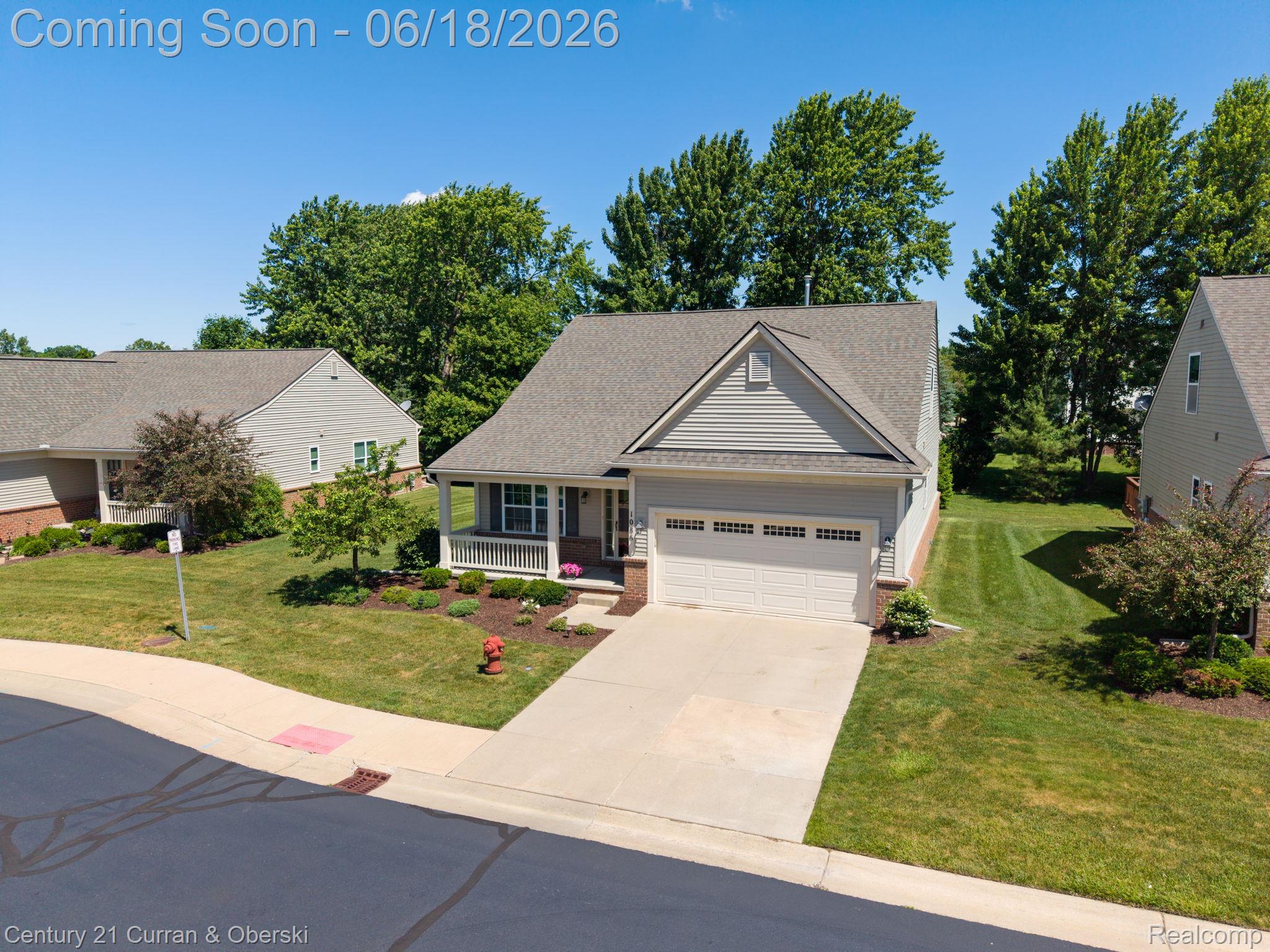 1086 Paddock Drive