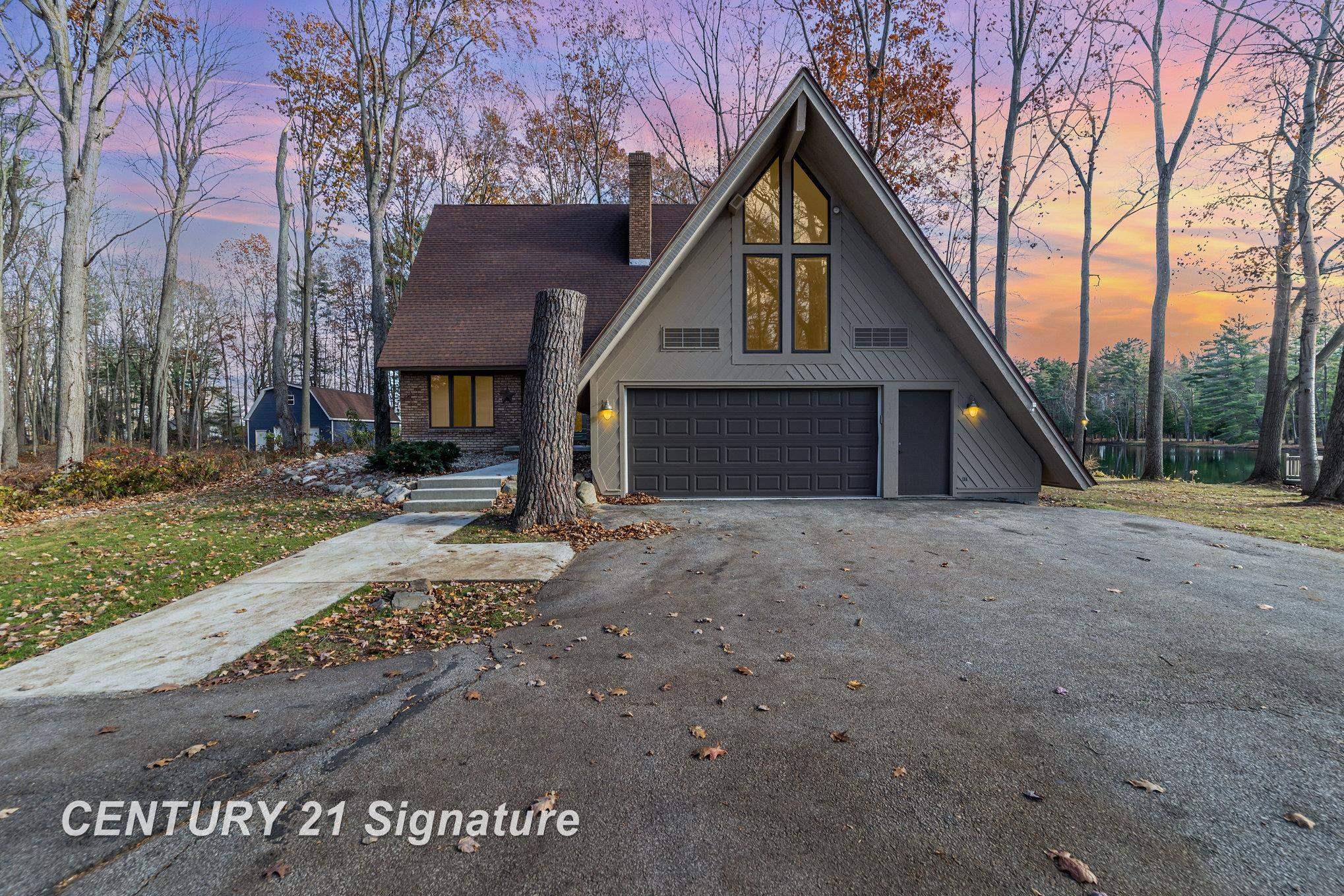 10363 Lakewood Drive