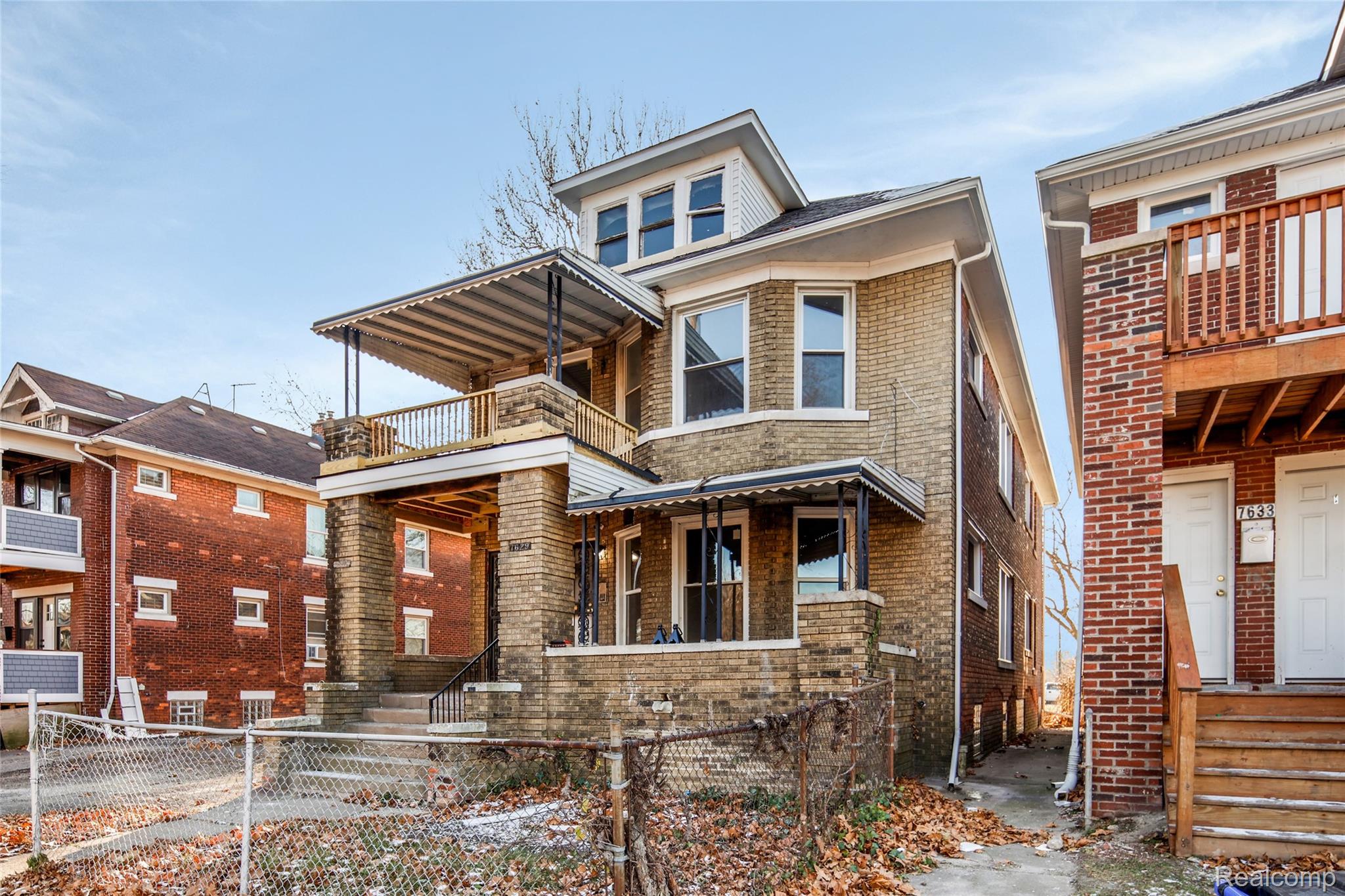 7627 Woodrow Wilson Street