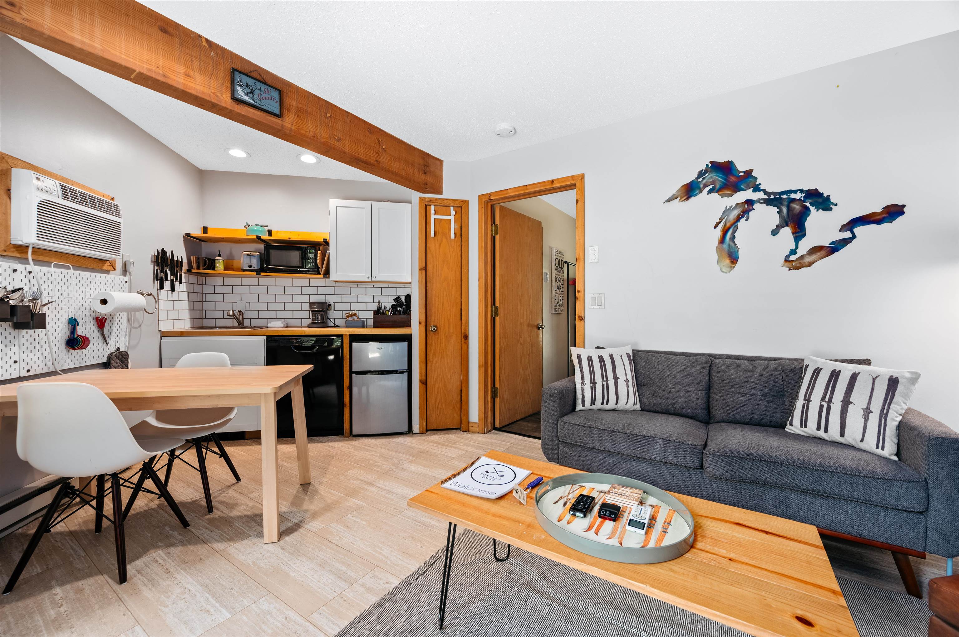 6687 Schuss Mountain Lane
