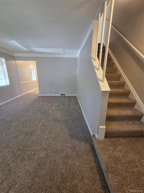 Tiny photo for 21861 Coolidge Highway, Oak Park City, MI 48237 (MLS # 20261083116)