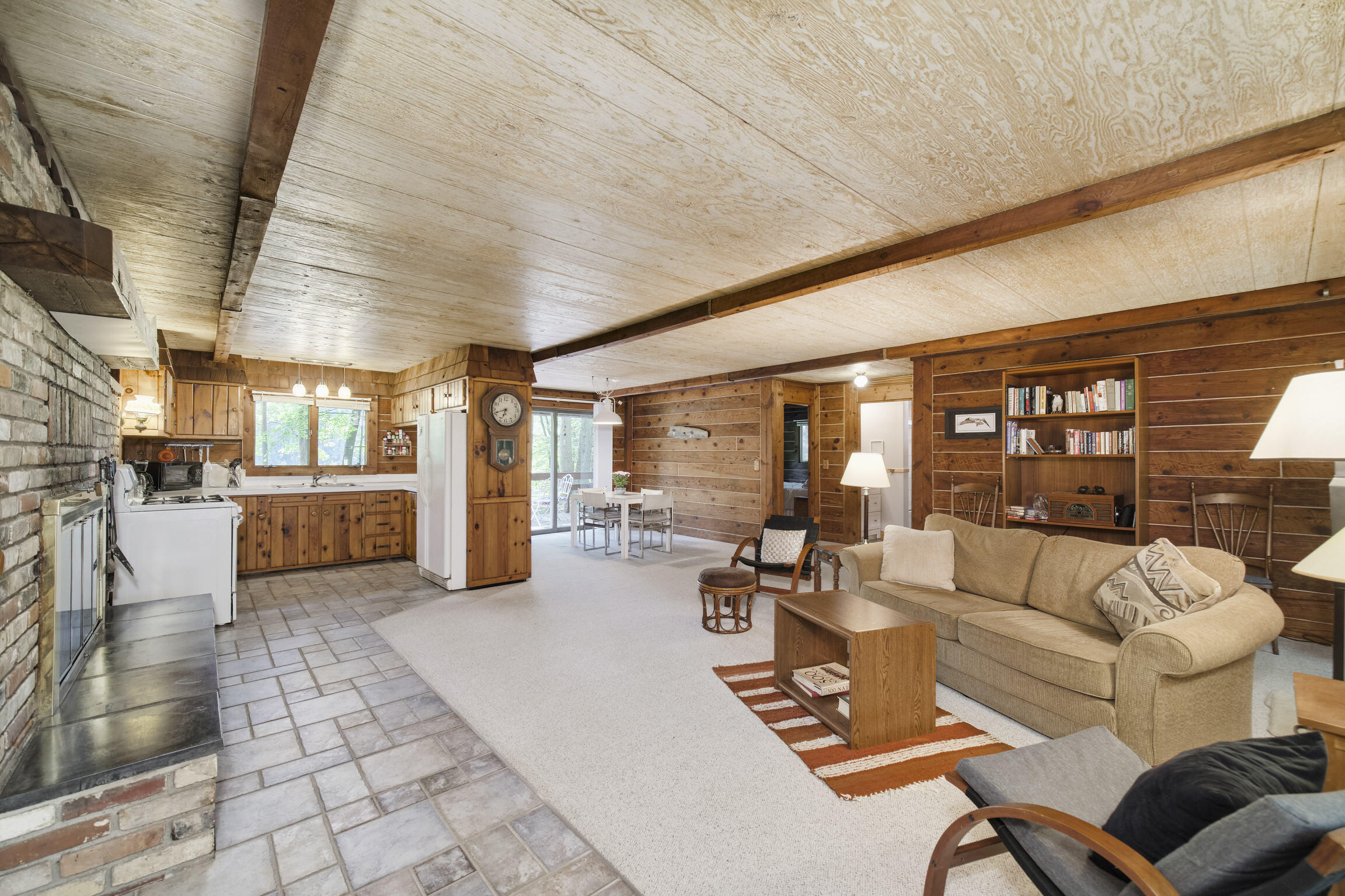 368 Ecklund Road