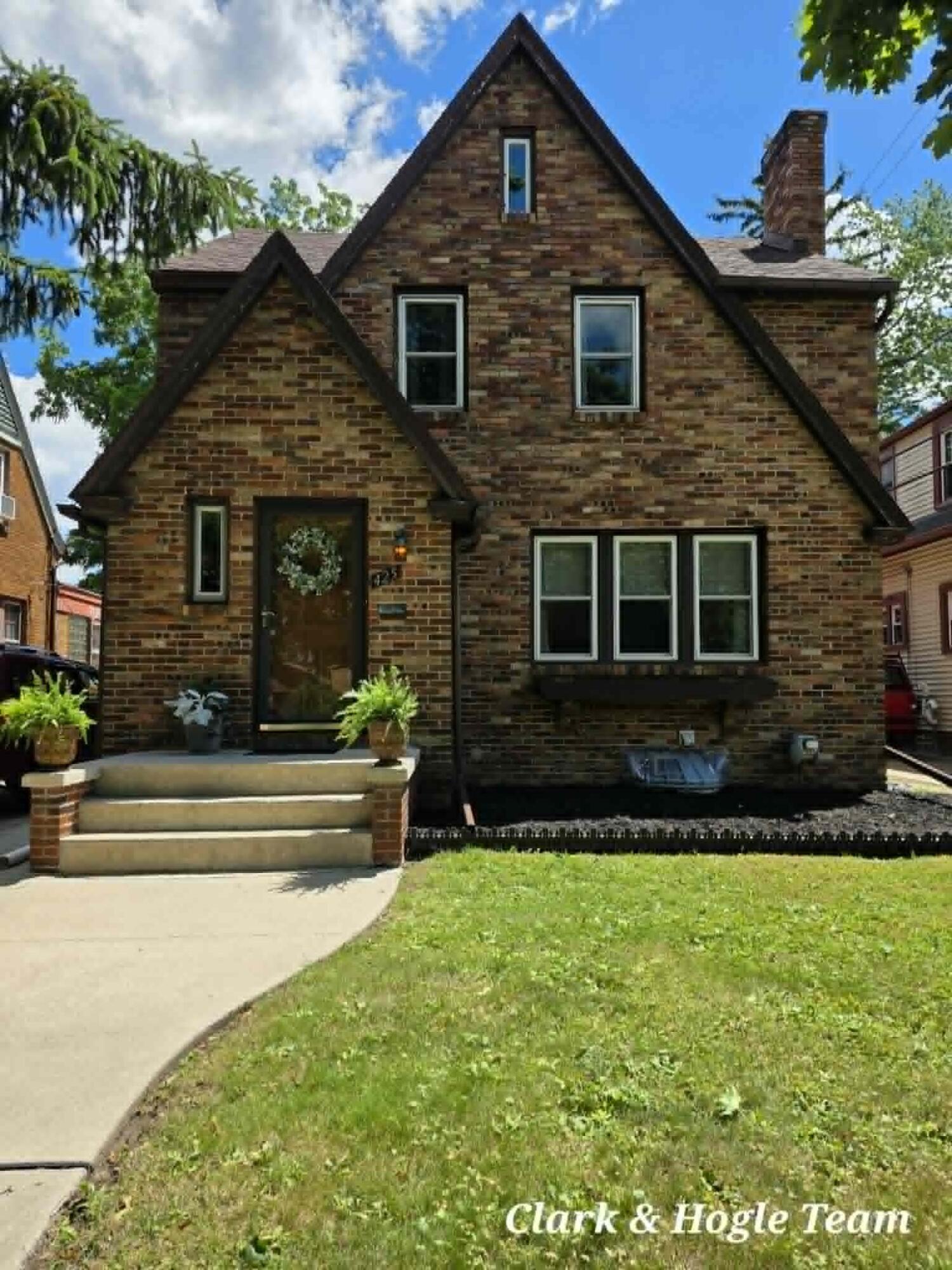 425 West Street