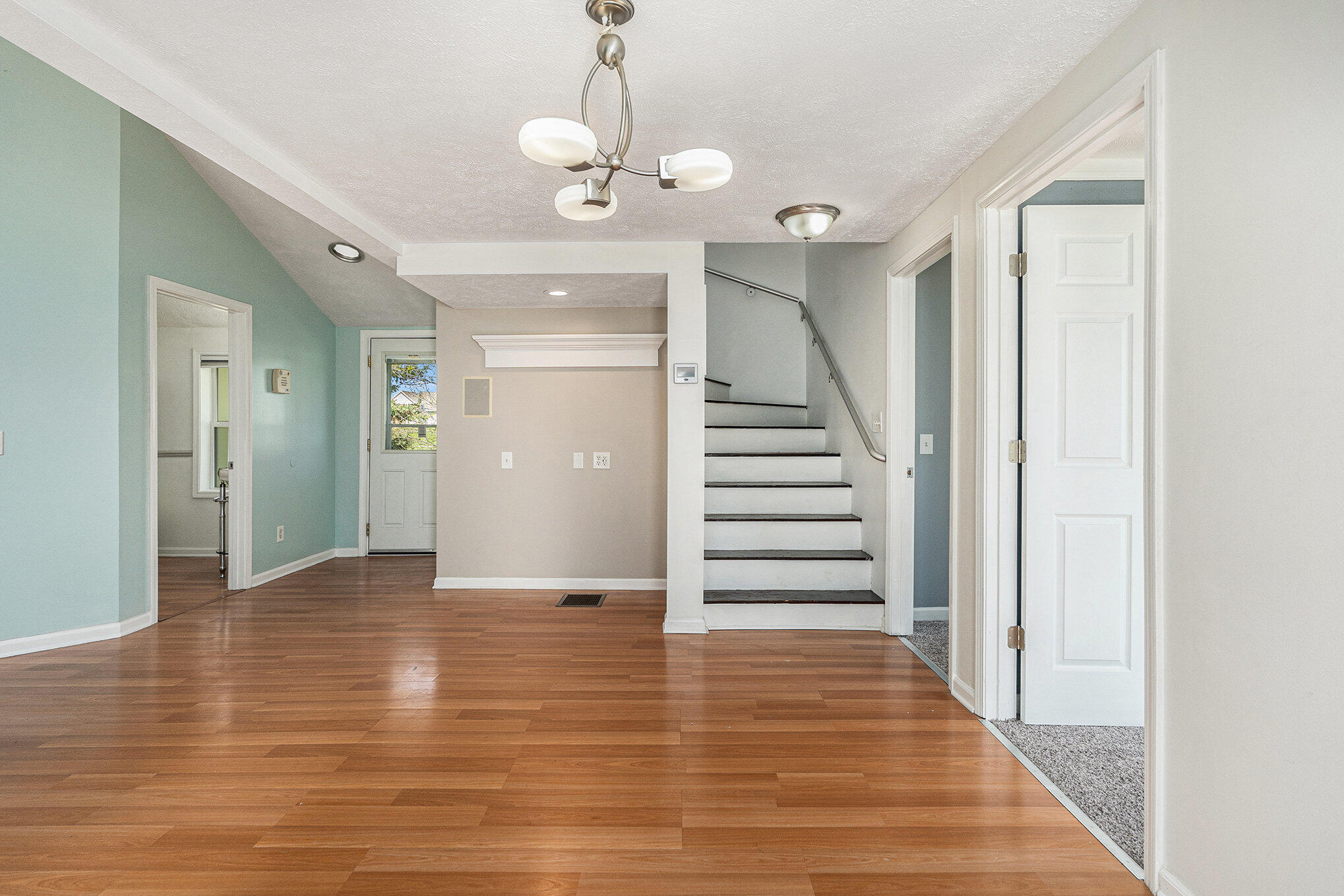 5177 Breezefield SE