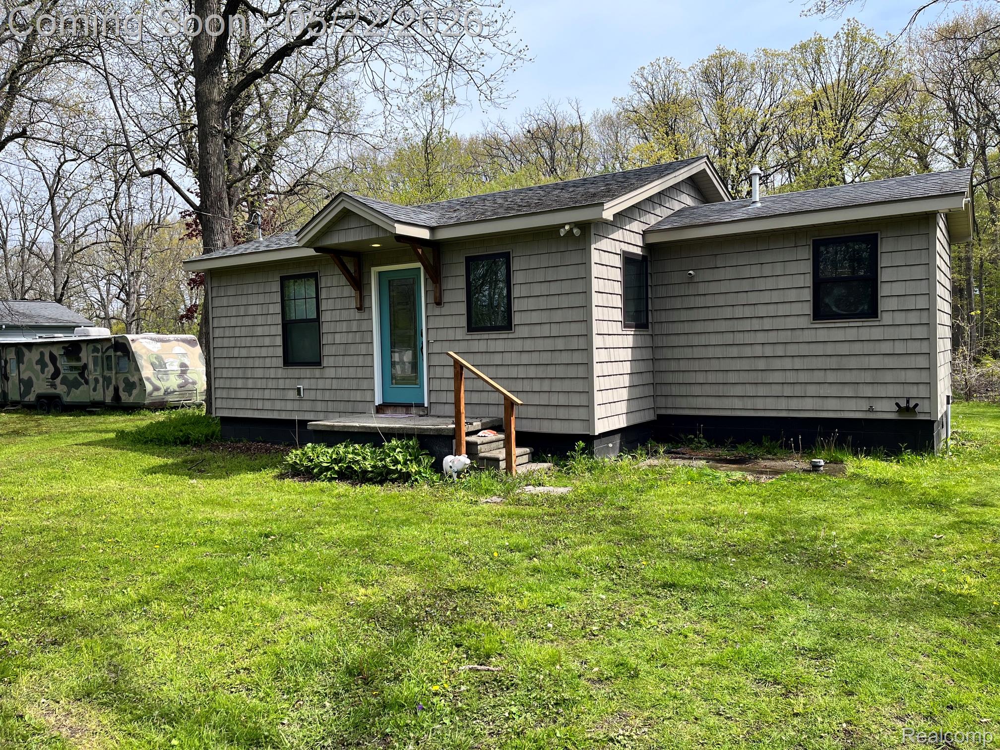5036 Woodland Lane