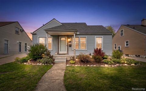 2325 Tyler Avenue Berkley City MI 48072