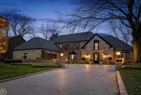 54 Belle Meade Street Village Of Grosse Pointe Shores City MI 48236