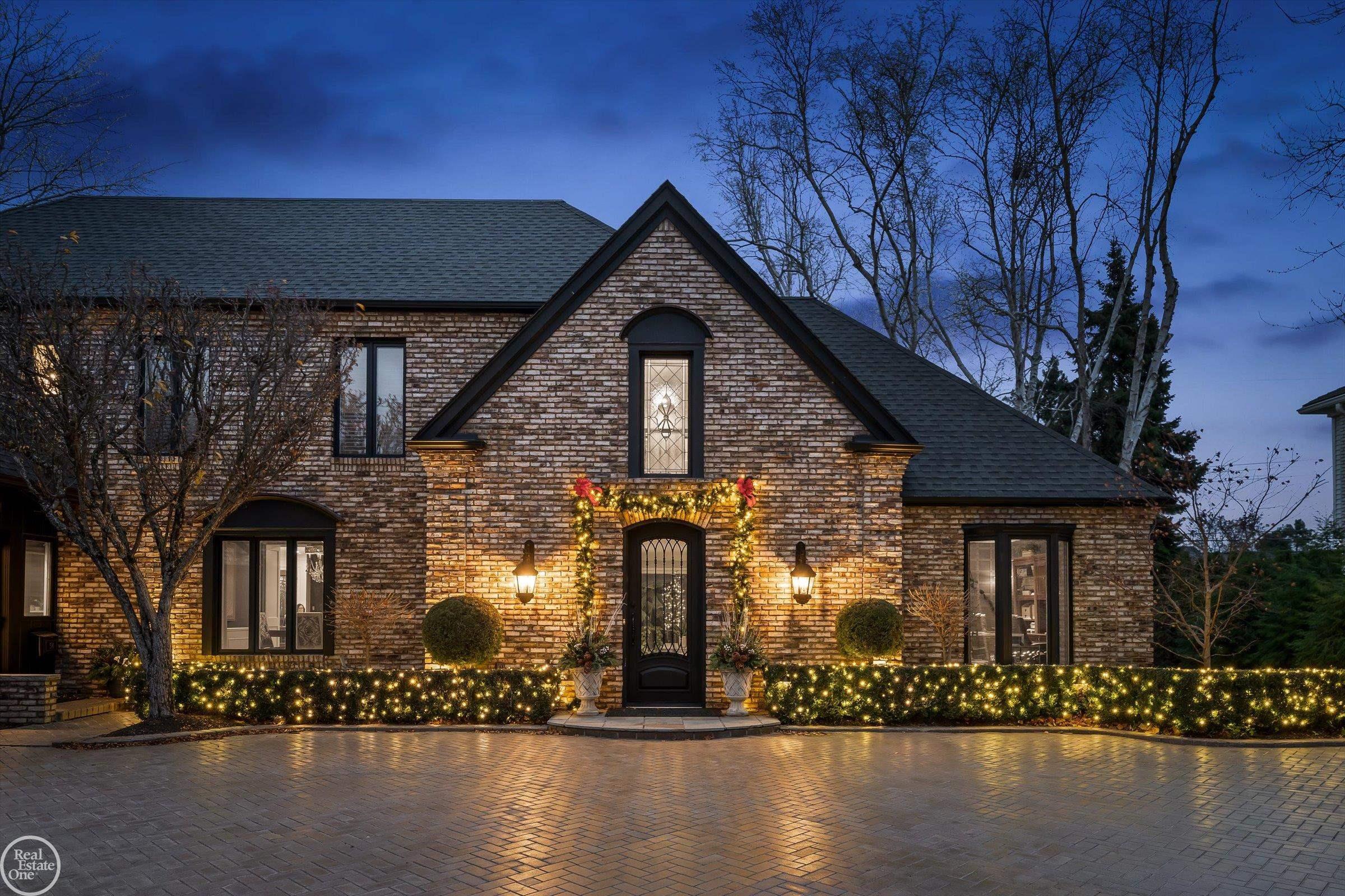 54 Belle Meade Street