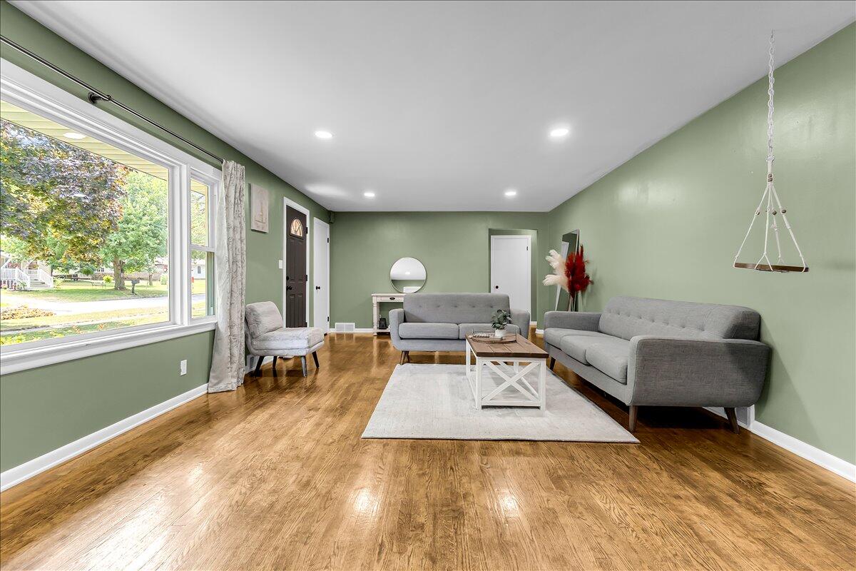 309 W South Street