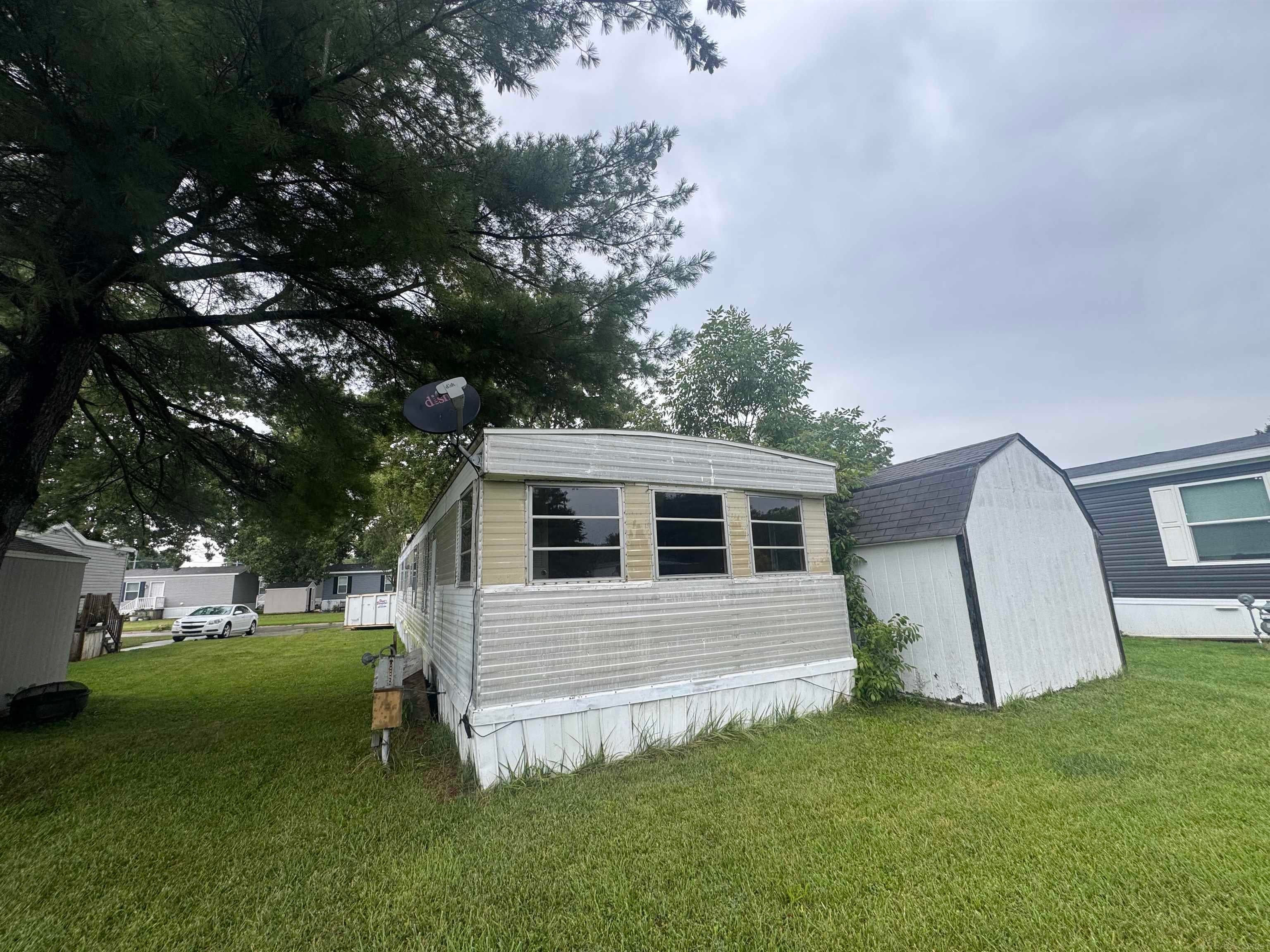 406 Deerfield Lane