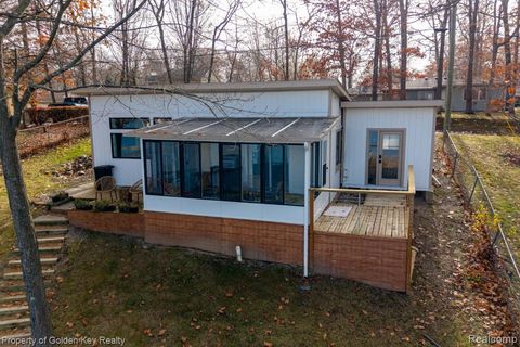 11523 Timberlane Trail Hartland Township MI 48353