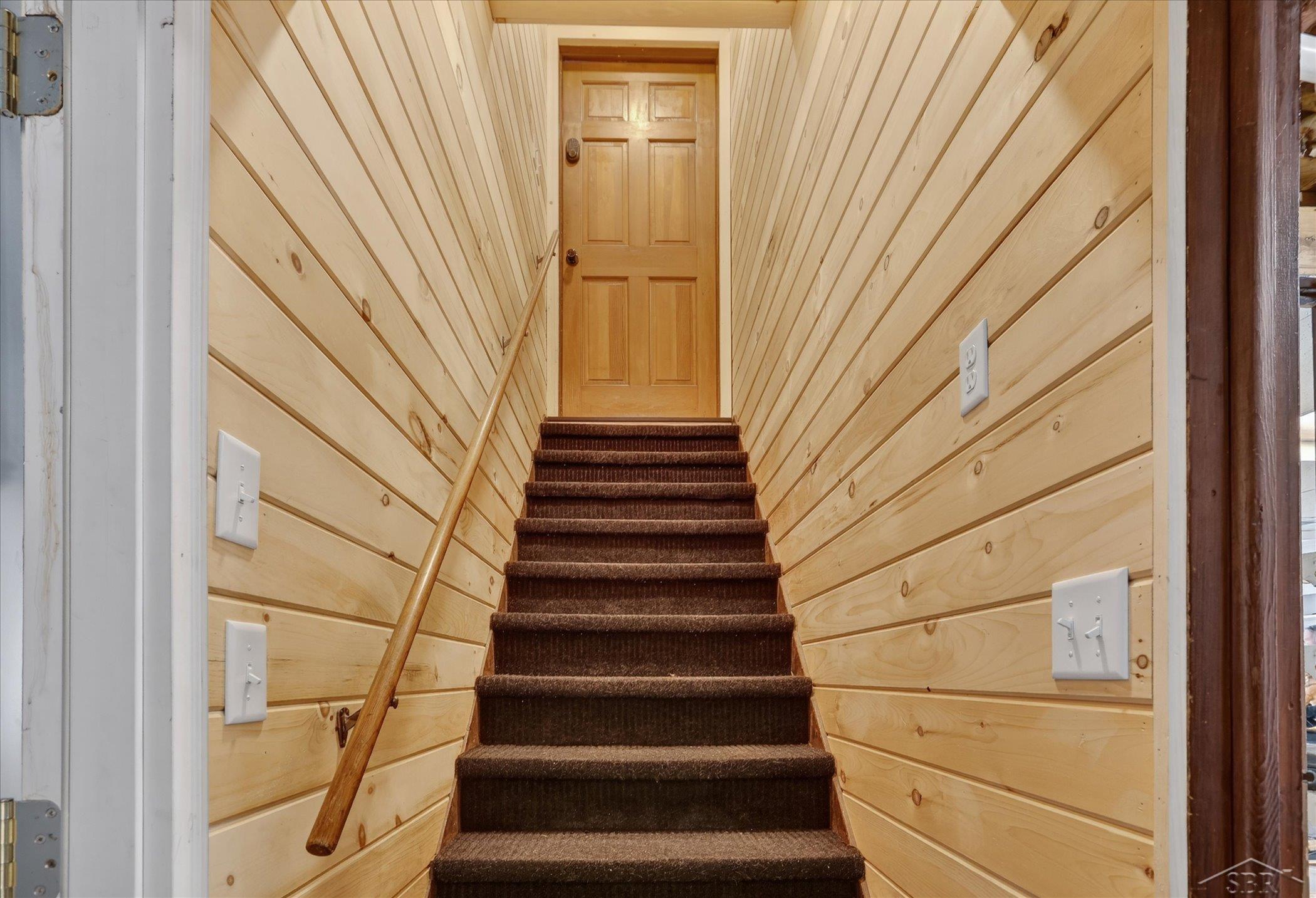 10028 W Higgins Lake Drive