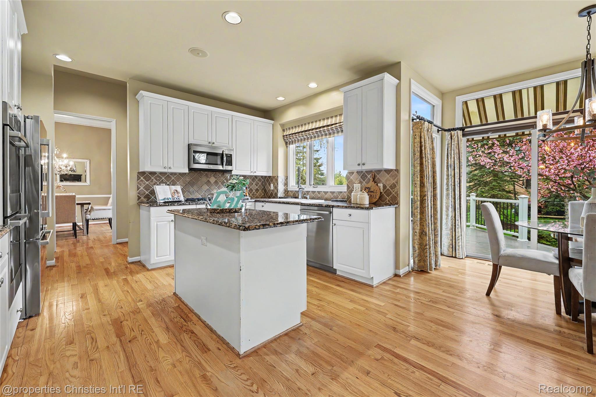 1811 Blue Grass Drive