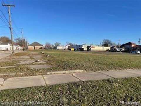 7841 WYOMING Street Dearborn City MI 48126