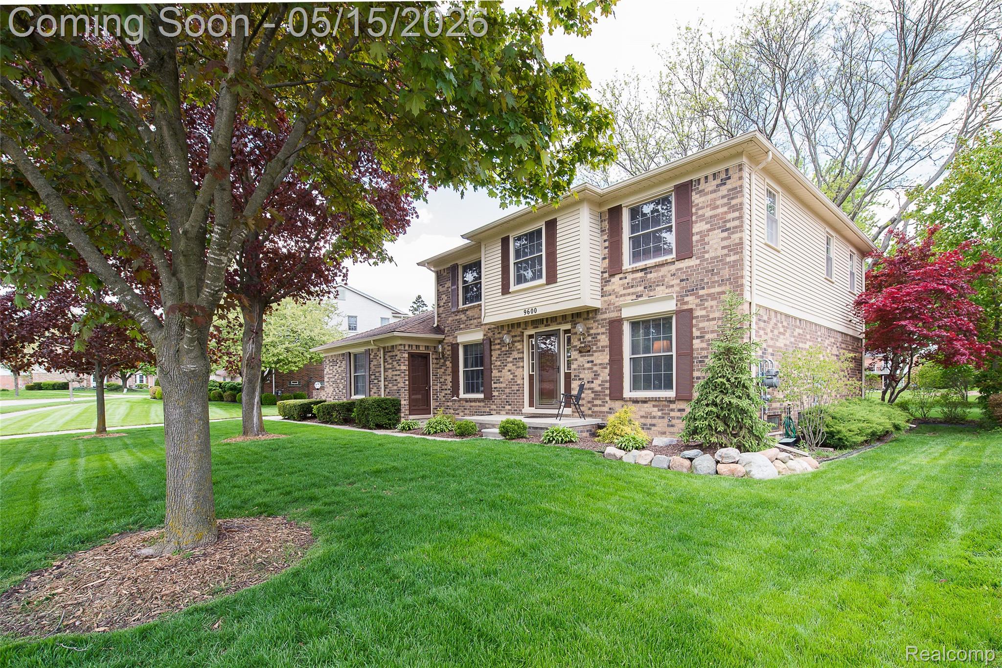 9600 Winterset Circle