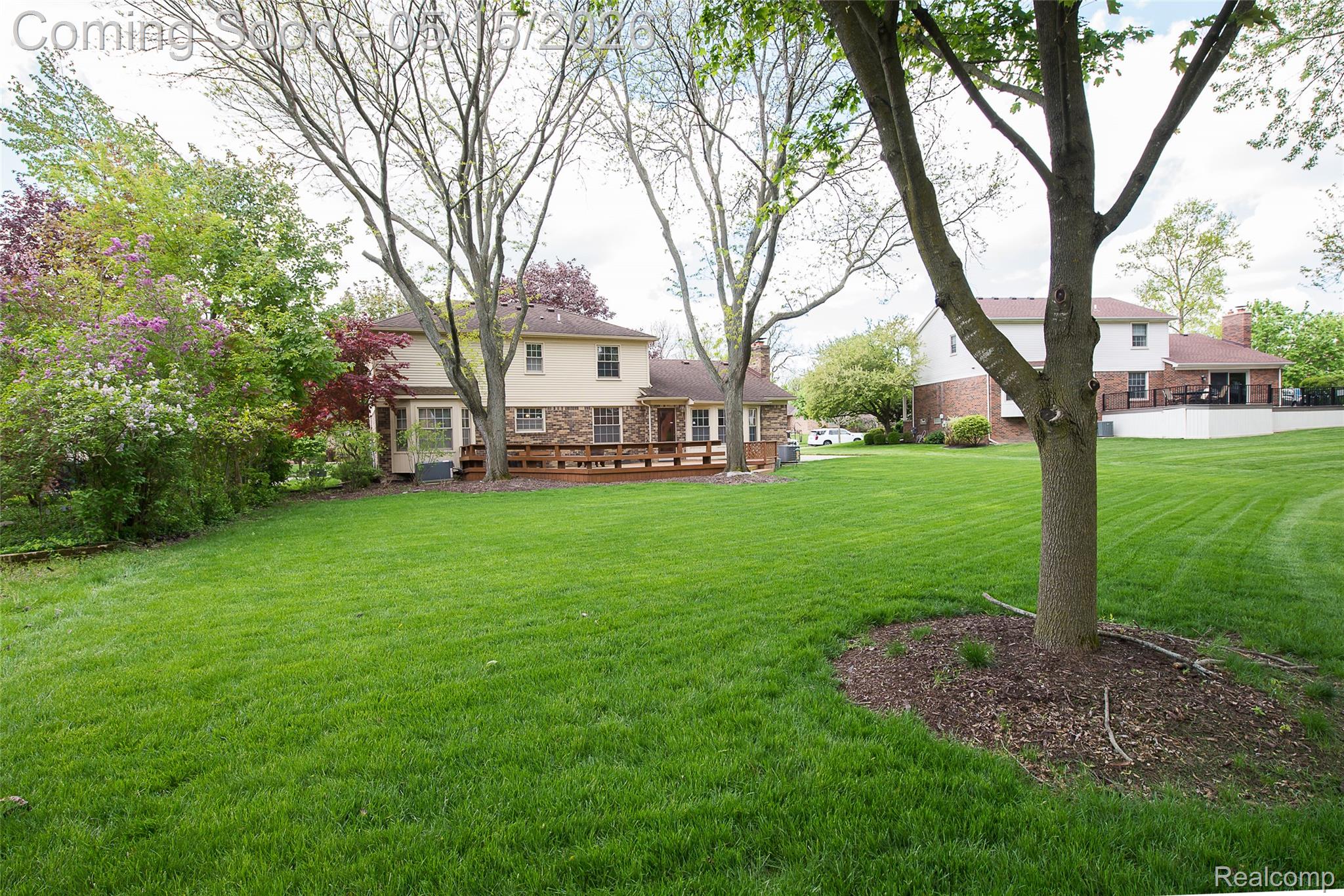 9600 Winterset Circle