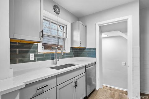 Tiny photo for 414 Aqua Court, Royal Oak Charter Township, MI 48073 (MLS # 20261016989)