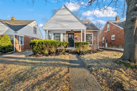 414 Aqua Court Royal Oak Charter Township MI 48073