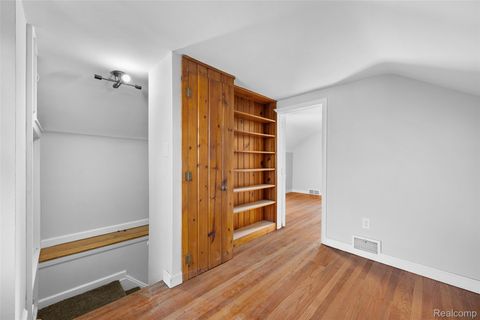 Tiny photo for 414 Aqua Court, Royal Oak Charter Township, MI 48073 (MLS # 20261016989)