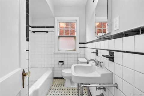 Tiny photo for 414 Aqua Court, Royal Oak Charter Township, MI 48073 (MLS # 20261016989)